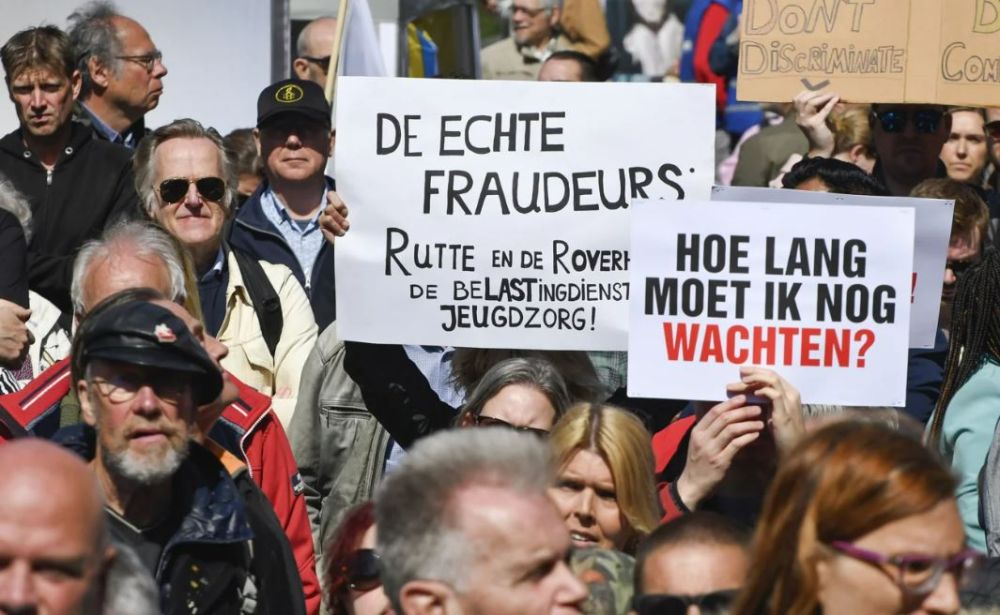 Nederlands Dagblad: Waarom vragen Nederlanders geen toeslagen aan?